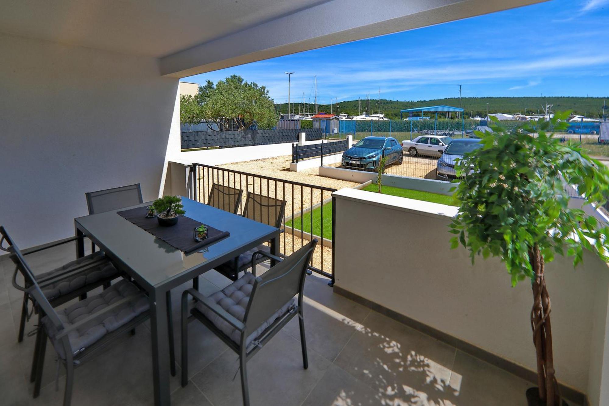 Apartman Kero Bibinje Exterior photo